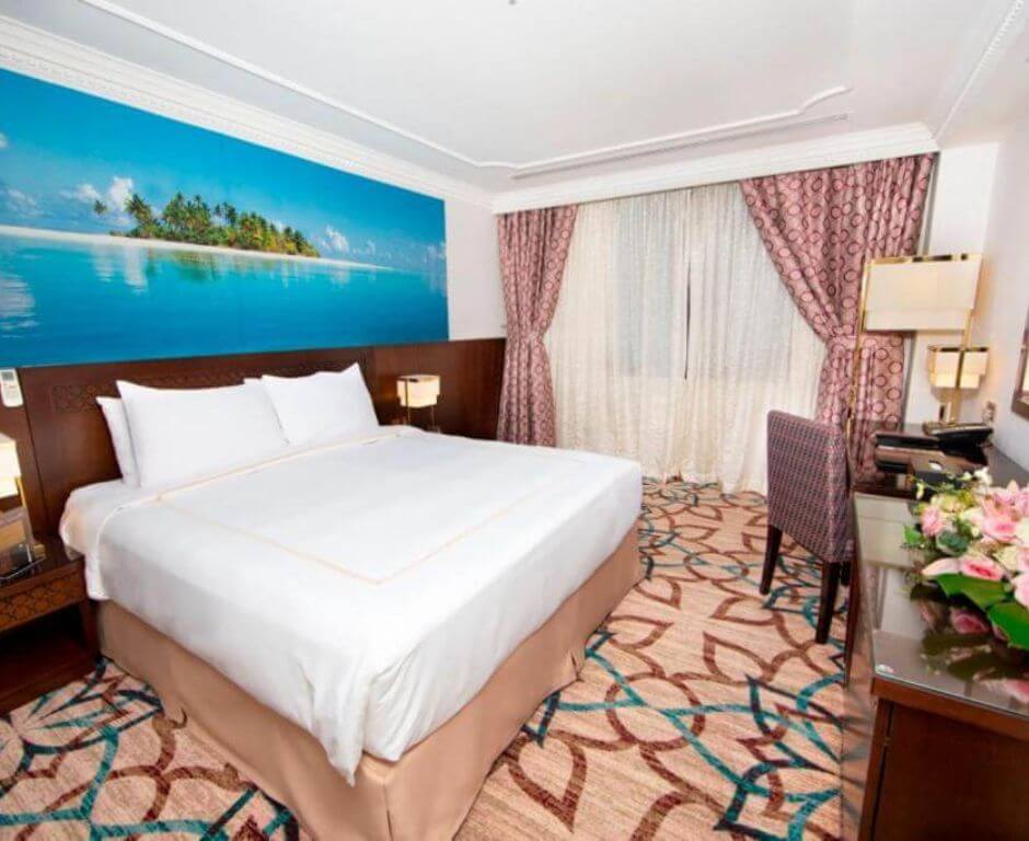 Dallah Taibah Hotel single room