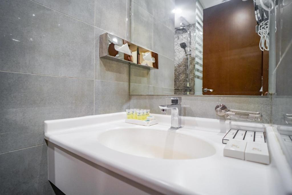 Emaar Elite Makkah Hotel (10)