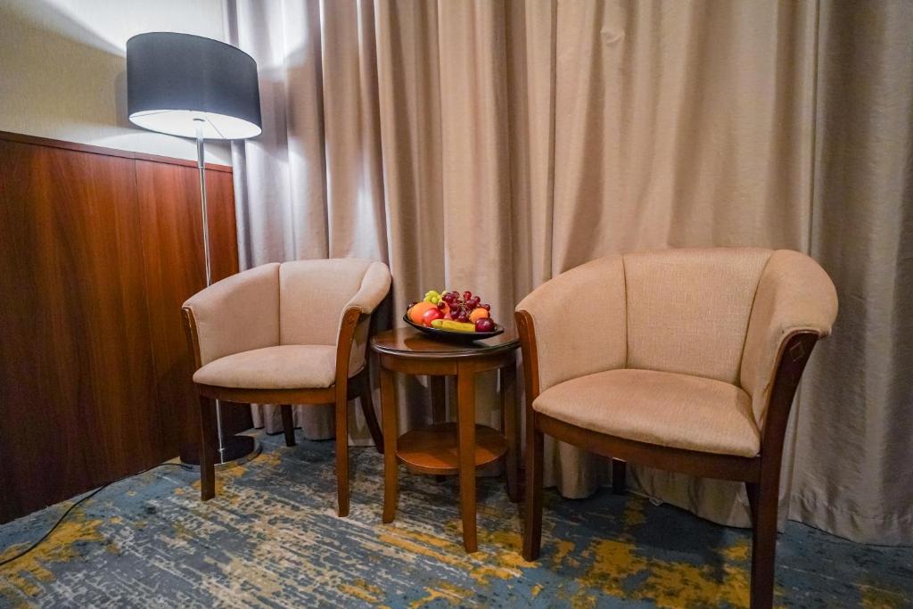 Emaar Elite Makkah Hotel sitting