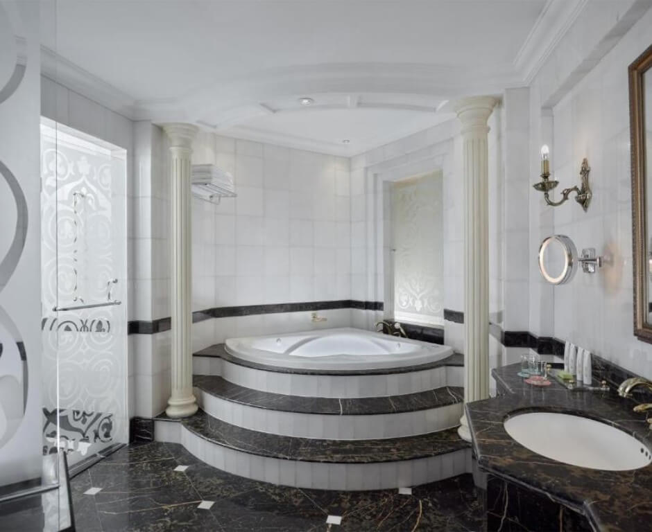 Le Meridien Makkah Hotel Bathroom
