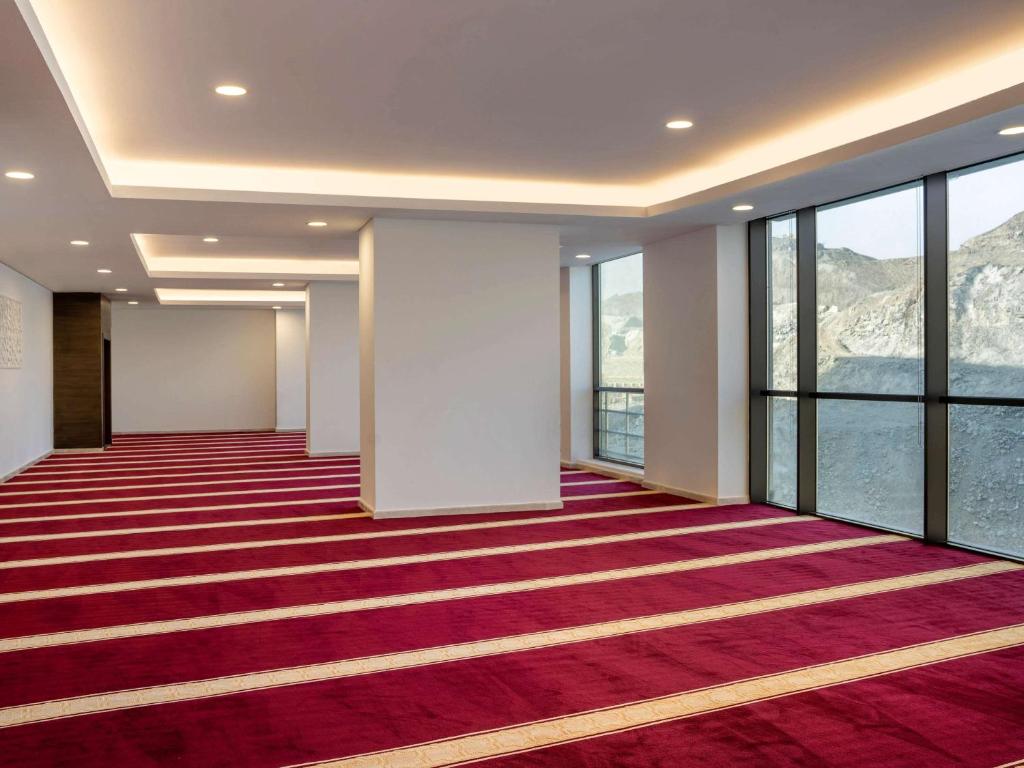 Novotel Thakher Makkah Hotel mosque