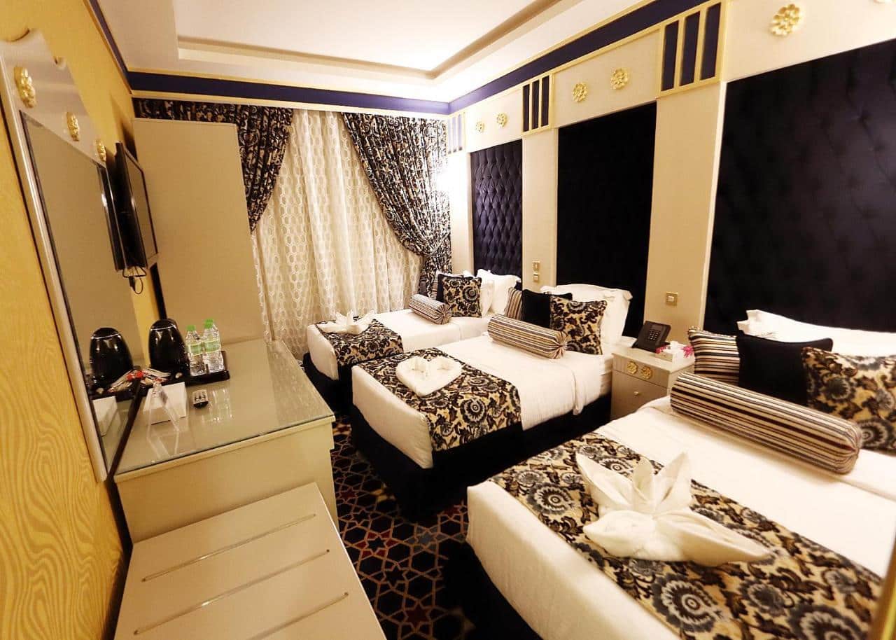 Nusk Al Madinah triple room